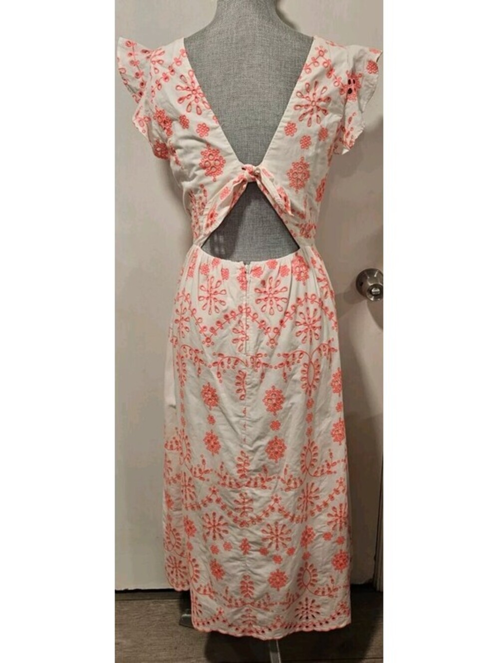 Lilly Pulitzer Size 4 Lillyanne Midi Dress Karmic Coral Neon Cotton Eyelet Dress - Picture 9 of 10